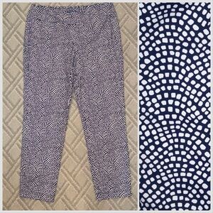 J McLaughlin NEW navy blue white fan print  Newport capri stretch pants Medium